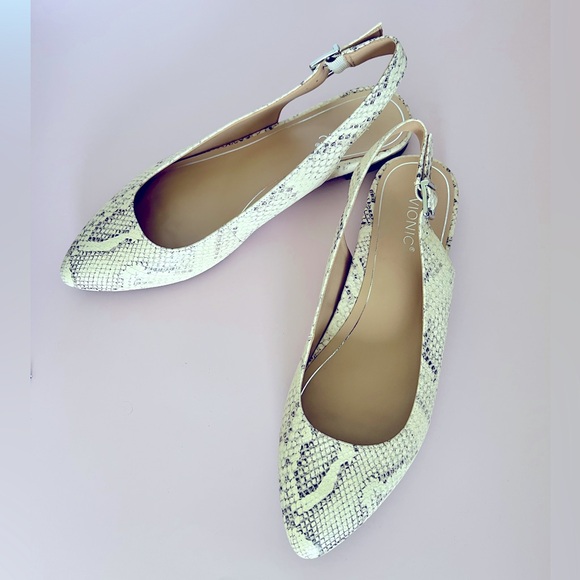 Vionic NWT sling backs size 9.5 - Picture 1 of 10